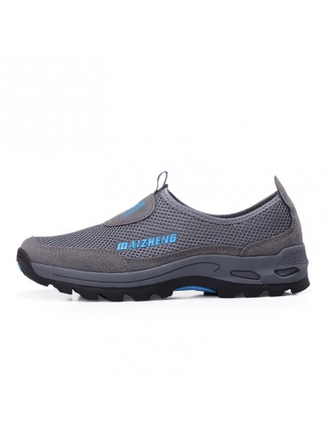 Men Mesh Breathable Slip On  Outdoor Slip Resistant Sneakers