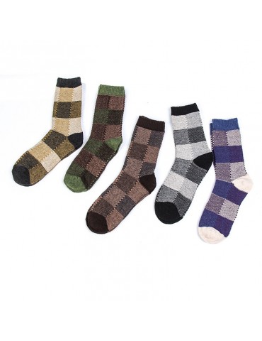 Mens Winter Warm Wool Socks Vintage Vogue Casual Comfortable Middle Tube Socks A Box